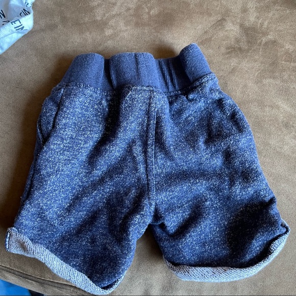 Calvin Klein Jeans CK Two Pieces Matching Set 12 M Shorts & T-shirt - Picture 9 of 9